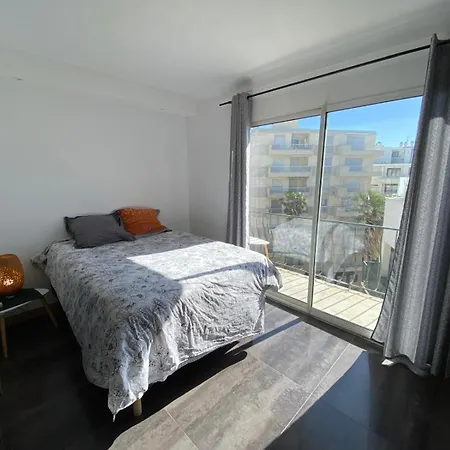 F2 En Roussillon דירה *